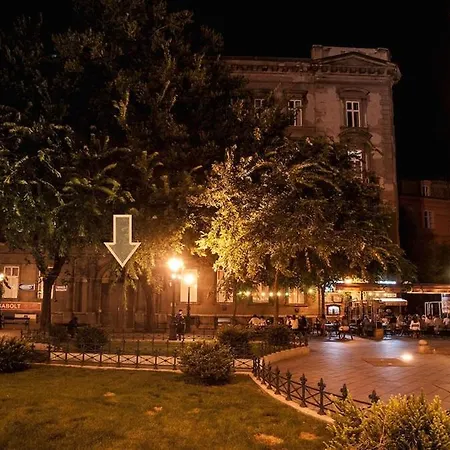 Apartamento Palace District, Leisurely Nest In Crowded Dwntwn *