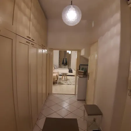 Apartamento Palace District, Leisurely Nest In Crowded Dwntwn