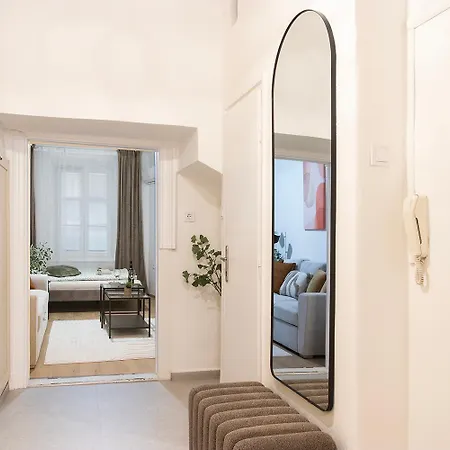 Apartament Hidden Gem Downtown