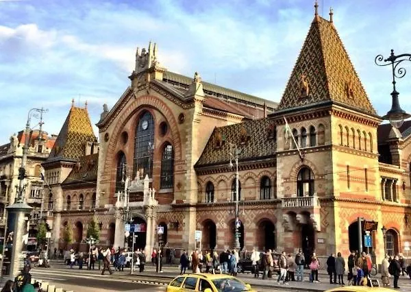 Palace District, Leisurely Nest In Crowded Dwntwn *