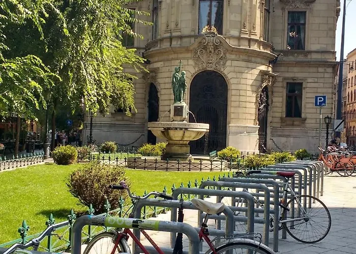 아파트 Palace District, Leisurely Nest In Crowded Dwntwn *